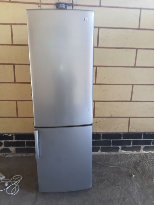 Продаётся LG Nou Frost