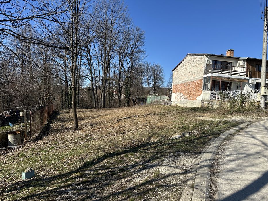 Парцел, къща строеж