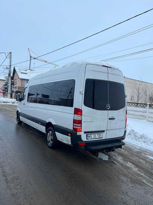 Vând Mercedes Sprinter