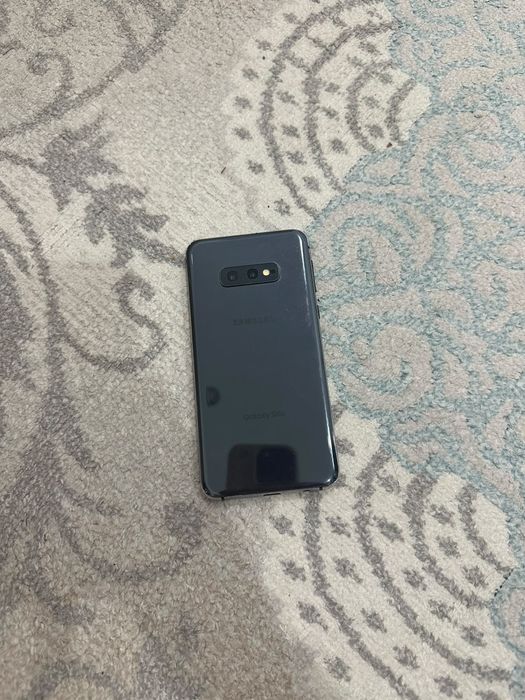 Продам samsung s10e original