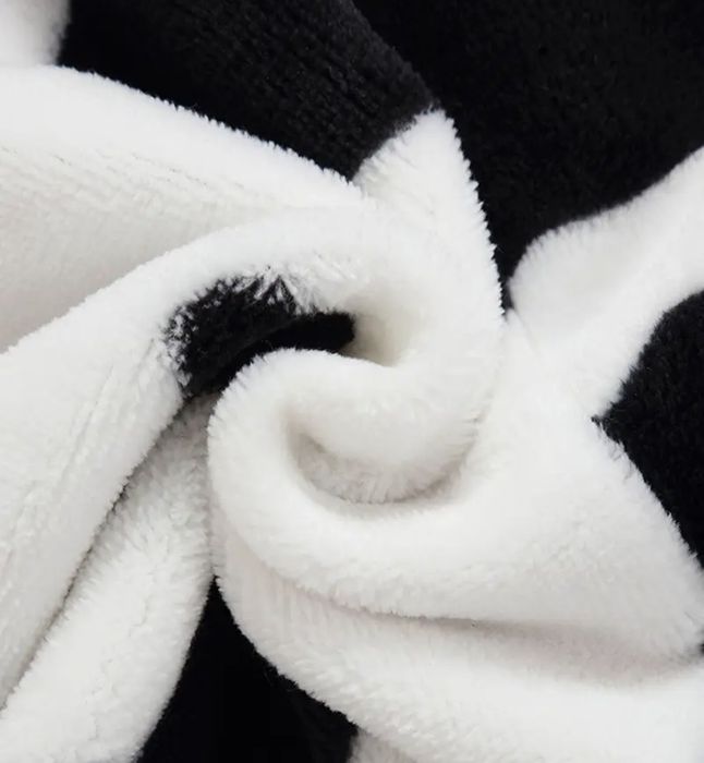 Costum superb văcuță 4-5 ani