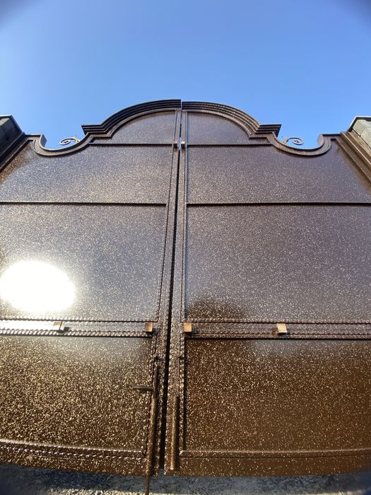 Покраска ворот, заборов