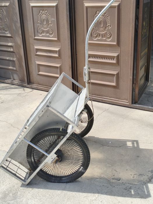 Прицеп для велосипеда