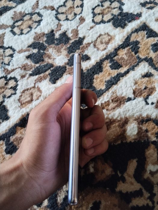 Samsung s21 5g srochna sotiladi