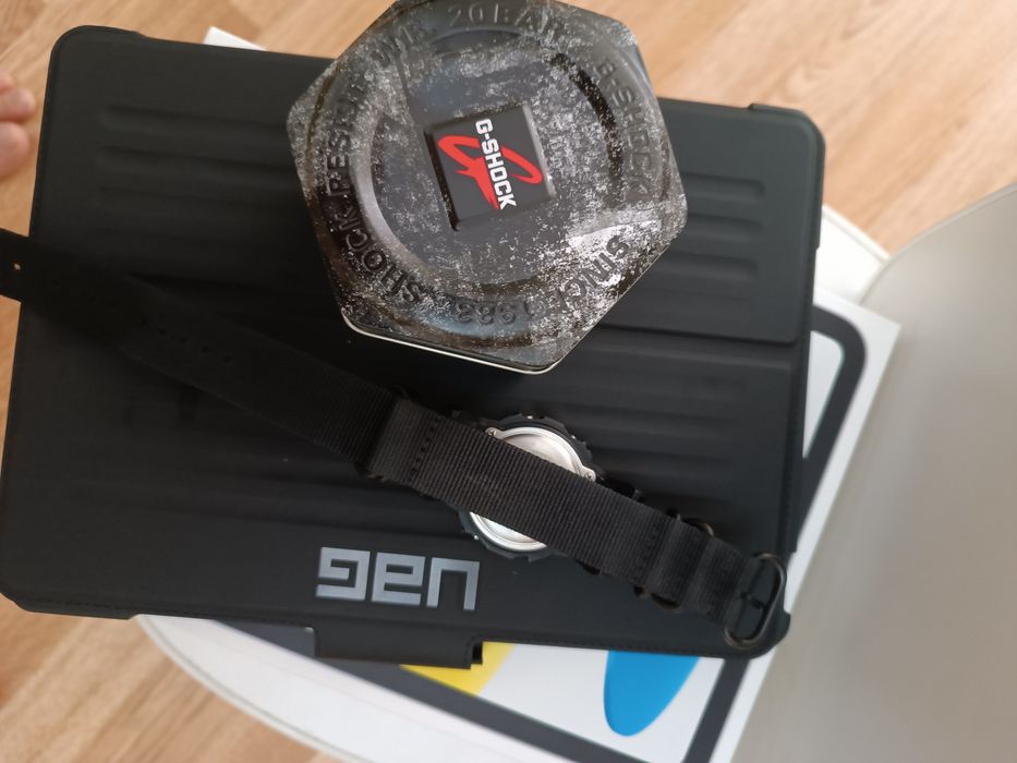 Продам часы G-Shock DW-5600 BBN