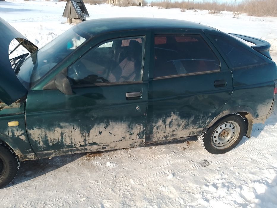 Продам ваз 2112 5 летка 2003 года