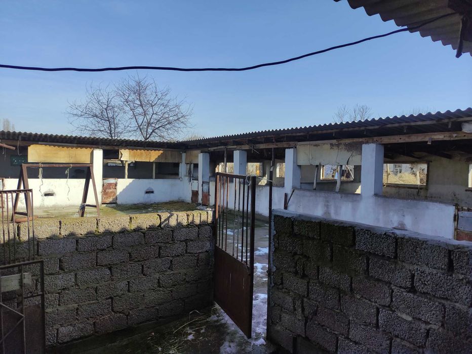 biznesi uchun tayyor joy