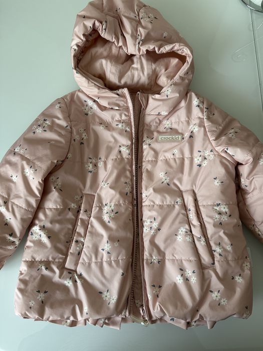 Продам детскую куртку