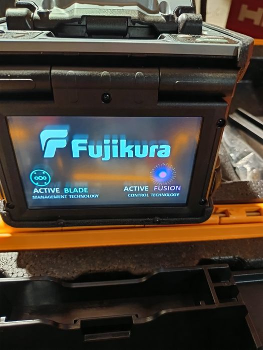 Fujikura 90S +aparat de sudat prin fuziune fibra optica