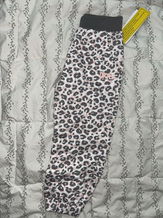 Детски комплект  DKNY.