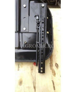 Scaun de tractor model universal sau stivuitor bv54