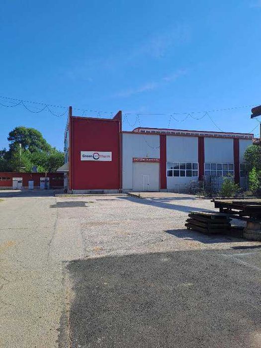 Продава се Промишлена сграда в Хасково, Промишлена зона - Изток - 10500 кв.м за 170 €/кв.м - Снимка #3