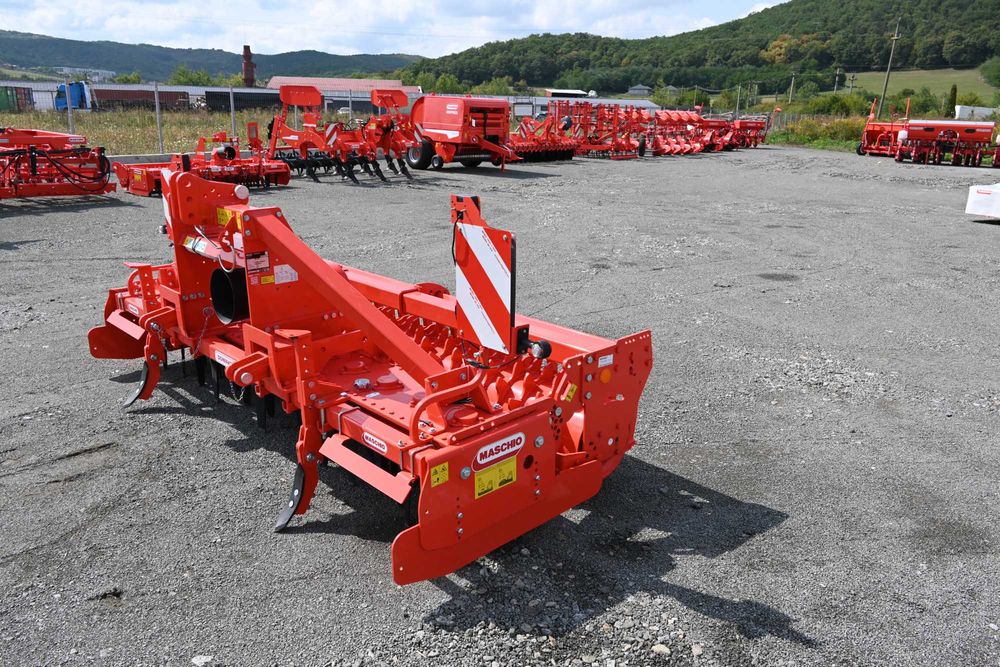 Grapa rotativa DOMINATOR  3500 - Maschio Gaspardo