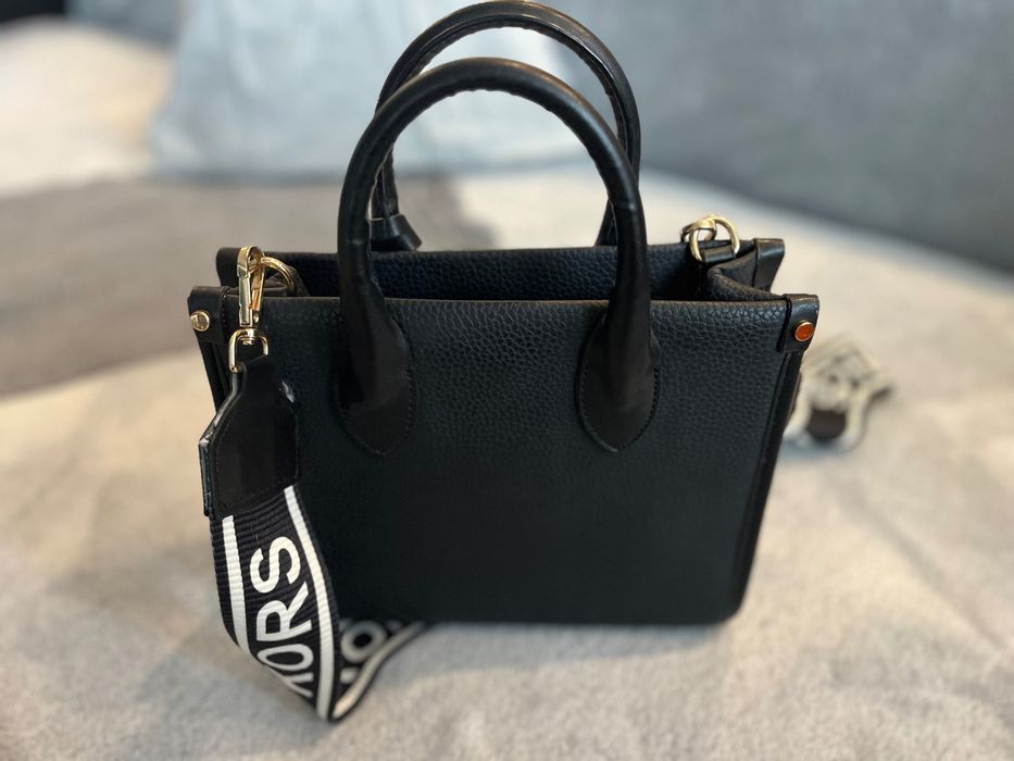 Чанта Michael kors