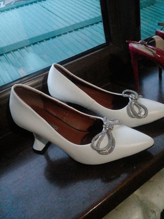 Kablukli tufli yengi