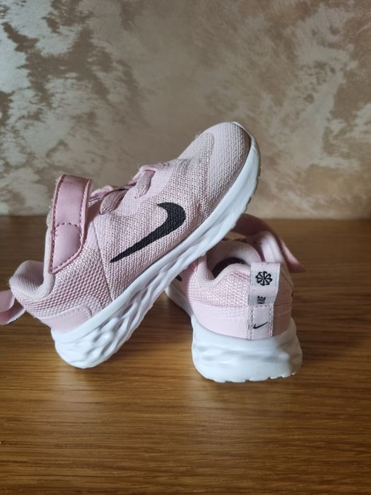 Nike, Puma, Primigi обувки за момиче