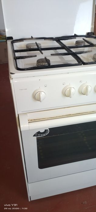 Газ Плита продам..