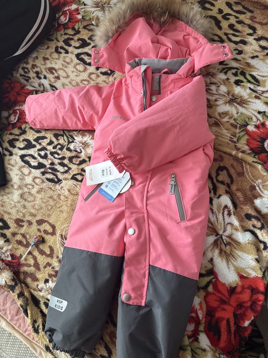 Прродам комбинезон новый