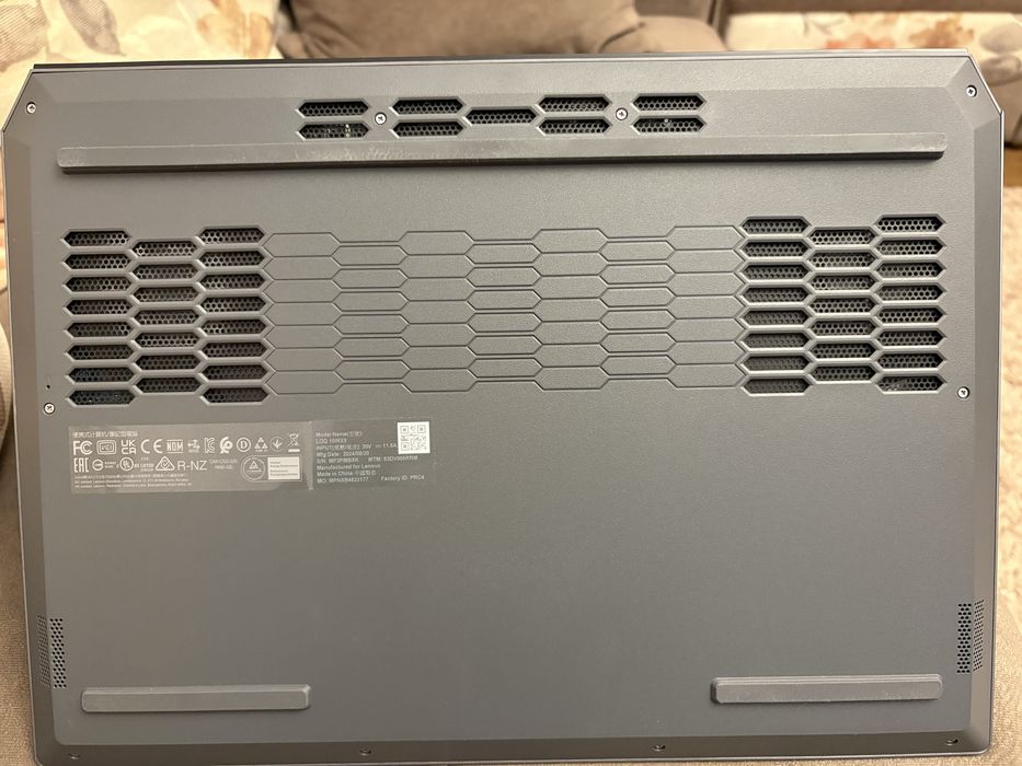 Lenovo Gaming 5IRX9 i5-13450HX RTX 4060 1TB SSD 16GB DDR5 Windows 11