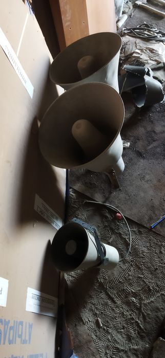 Громкоговорители  .рупоры  динамики на столбы.