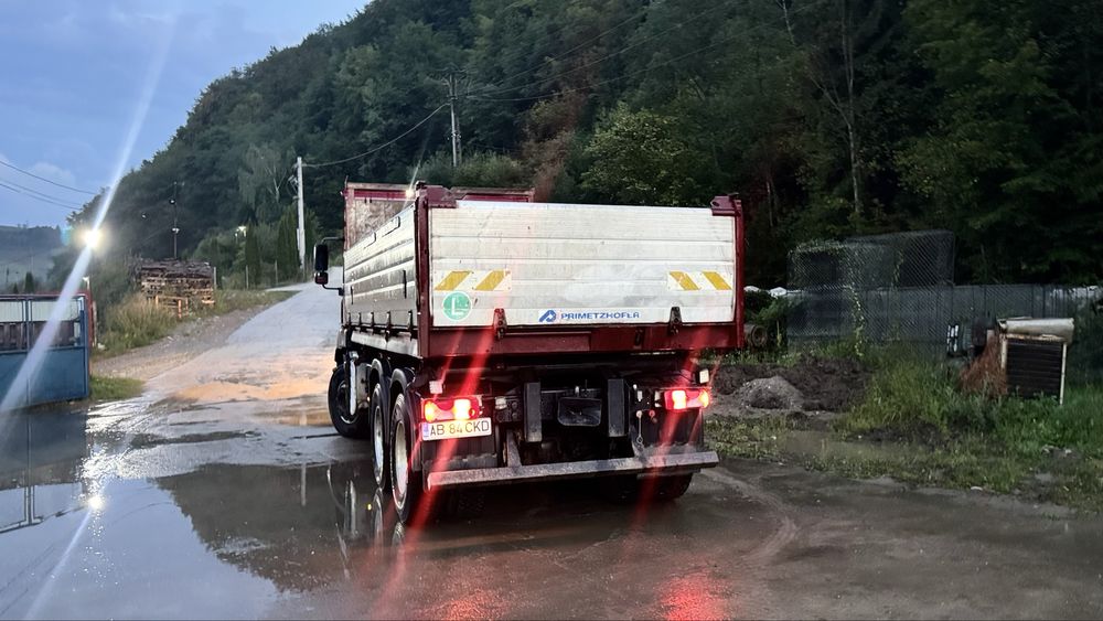 MAN TGA 33.480 2005) – basculabil tandem