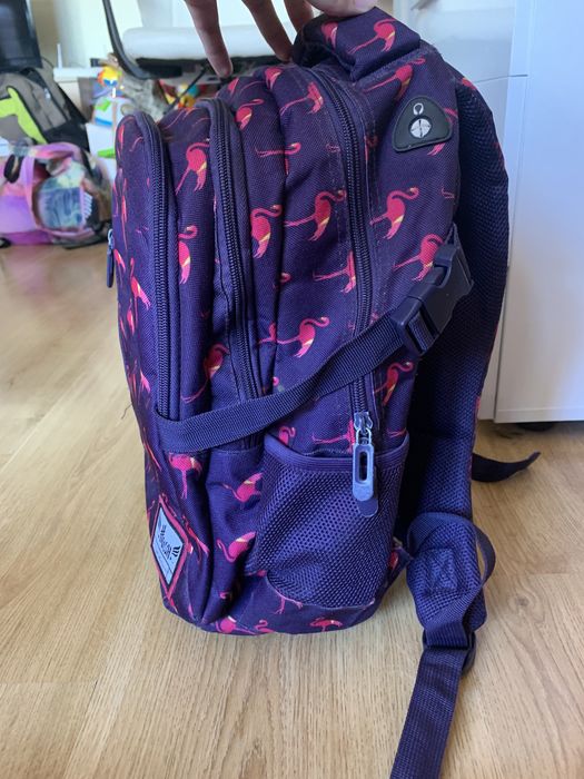 Ученическа раница Hash