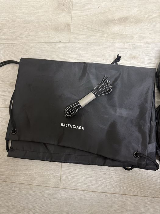 Balenciaga Track 3.0 Full Black 43 – Saculeț - Şireturi