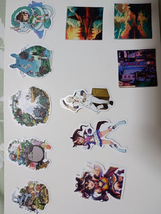 Аниме наклейки:Человек бензопила,Клинок рассекающий демонов 1шт1000сум