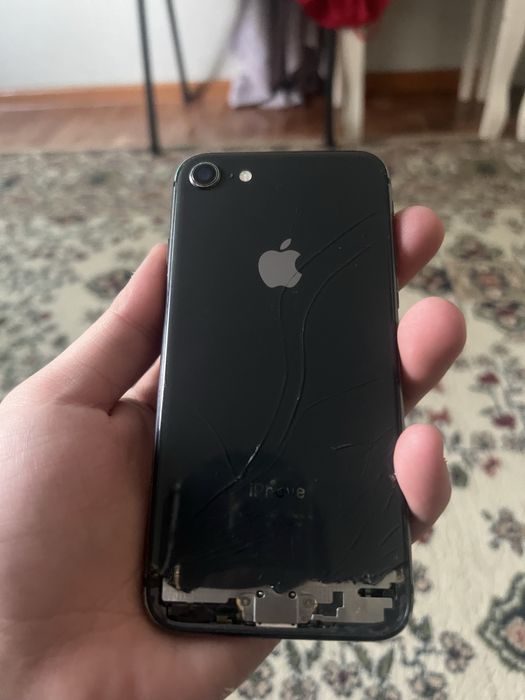 Iphone 8 64гб 69%