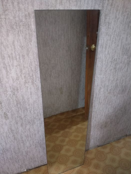 Продам зеркало..