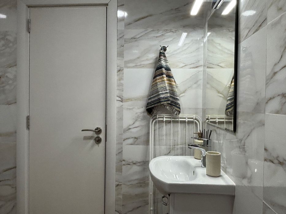 Дава се под наем Двустаен апартамент в Банско - 52 кв.м за 428.91 € - Снимка #12