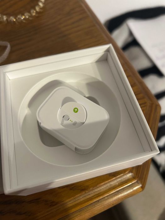 Casti Apple Airpods Pro (2nd Generation) Carcasa MagSafe