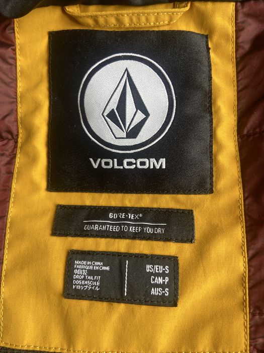 Продам!Горнолыжный костюм VOLCOM!