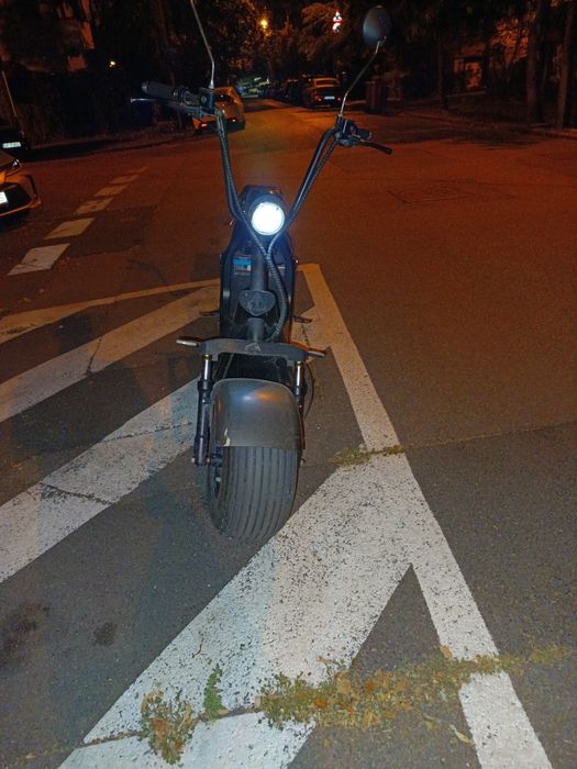 Vând sau schimb cu scuter electric