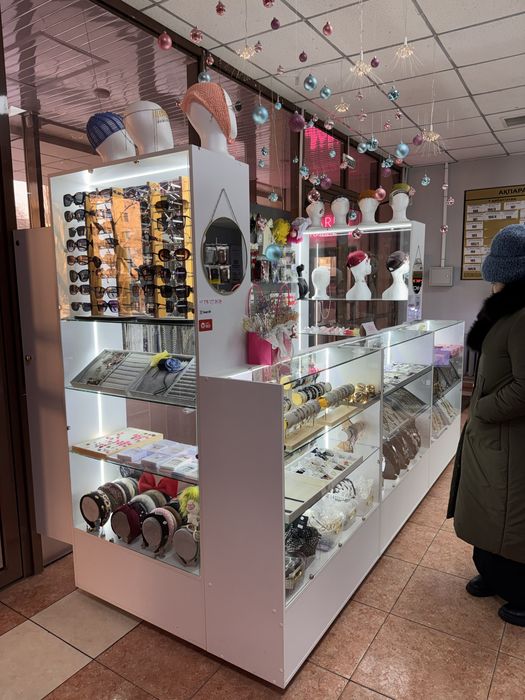 Продам Шкафы /островок