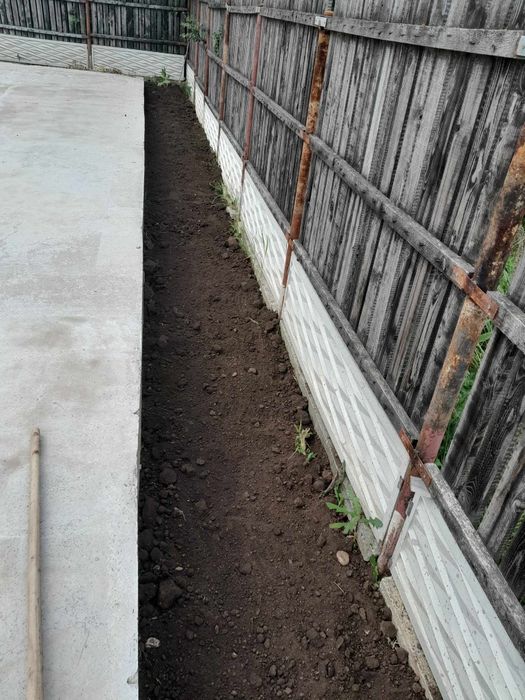 Salutare grup,
Suntem la dipozitia dvs cu urmatoarele:
-defrisam 
-cos
