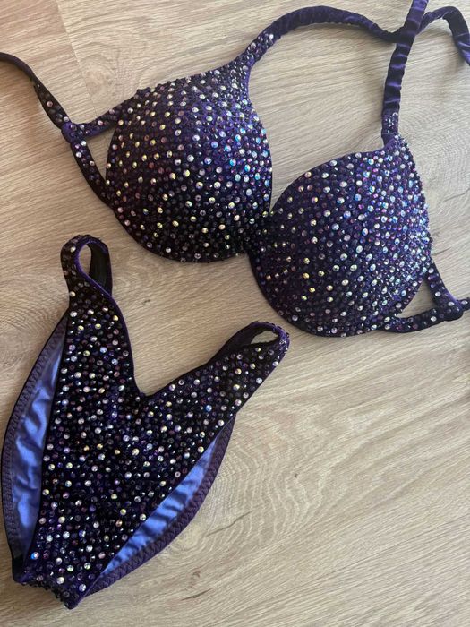 Vand costum Bikini Fitness