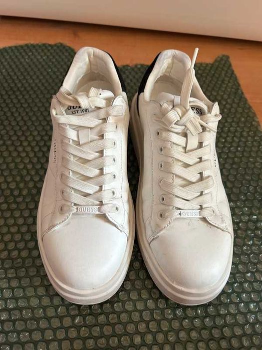 Adidasi Guess Elbina