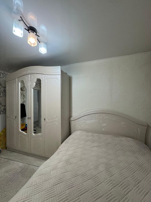 продам спальный гарнитур