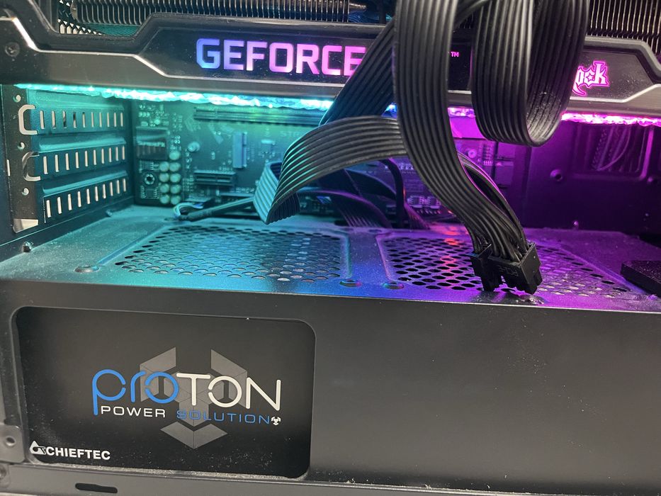 Комплектующие на продажу