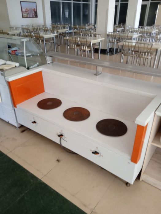 Мармет сотилади 3 пазда ишлайди.