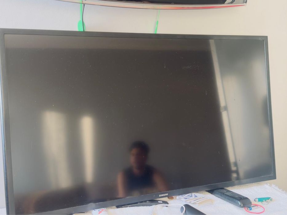 Samsung oled tv 40 inch