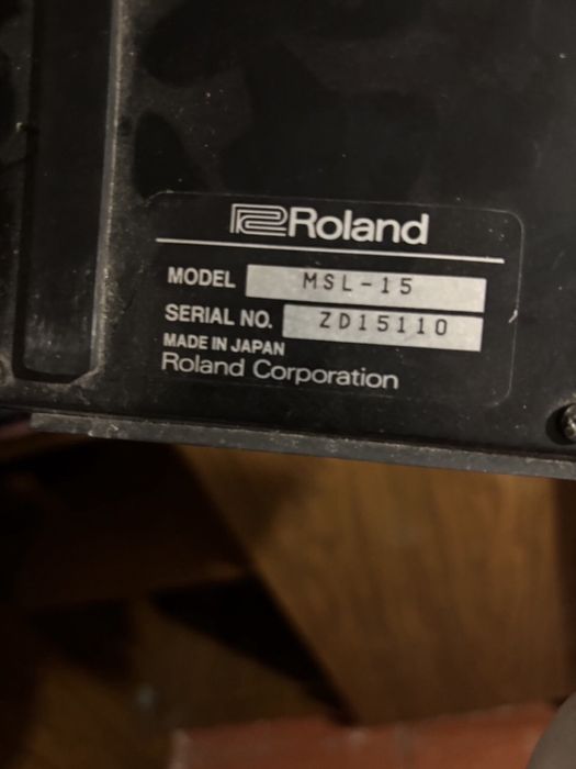 Клавиши роланд  продам