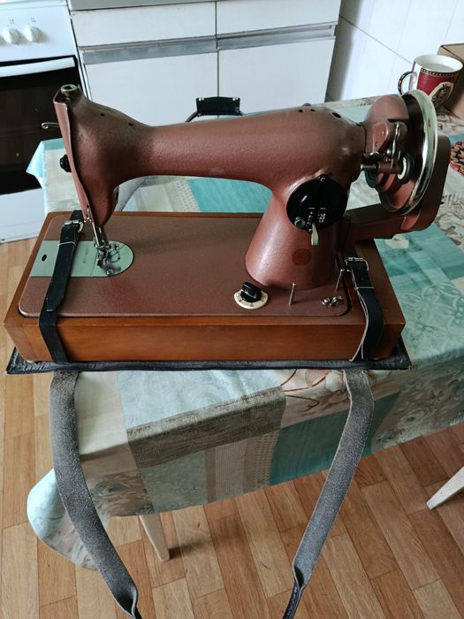 Продаются швейные машины