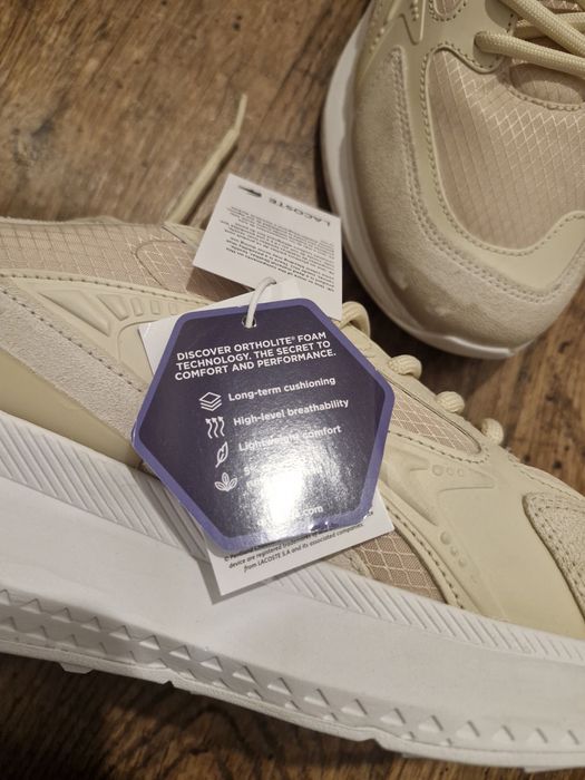 Adidasi  Lacoste