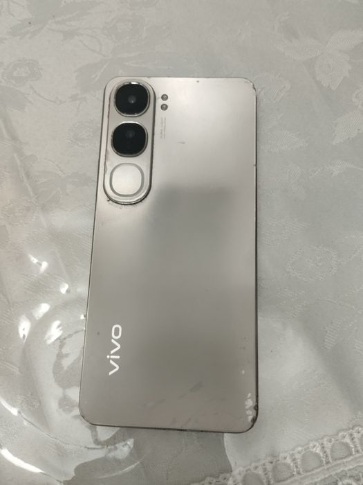 Vivo v40 lite экран