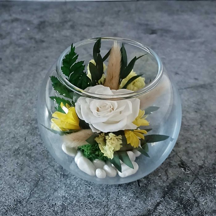 Шарик с неувядающей розой