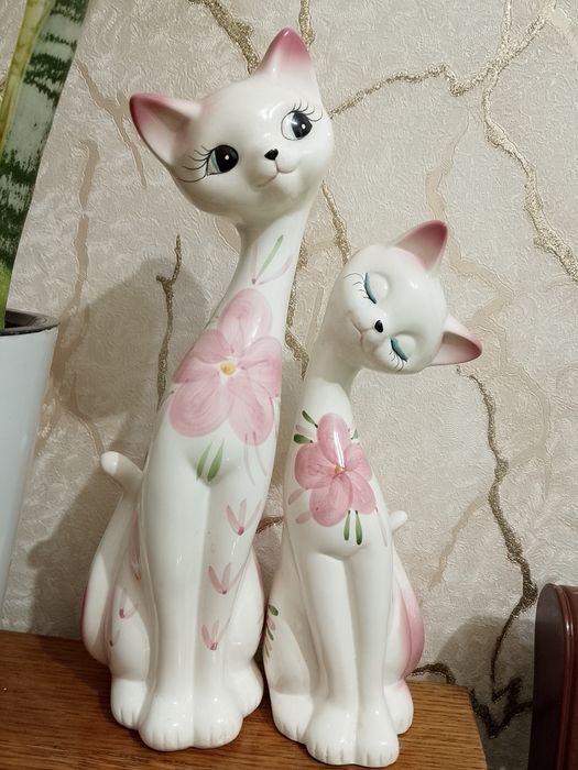 Интерьерные тайские  котики.