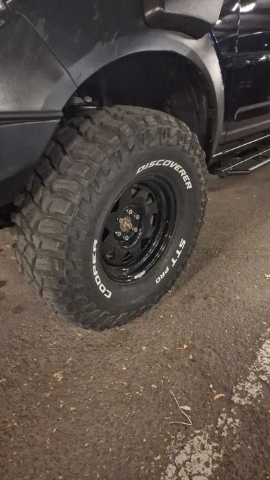 Jante offroad 16x7J 6x114,3 ET 0 CB 66,1 Nissan Navara D40/D23
