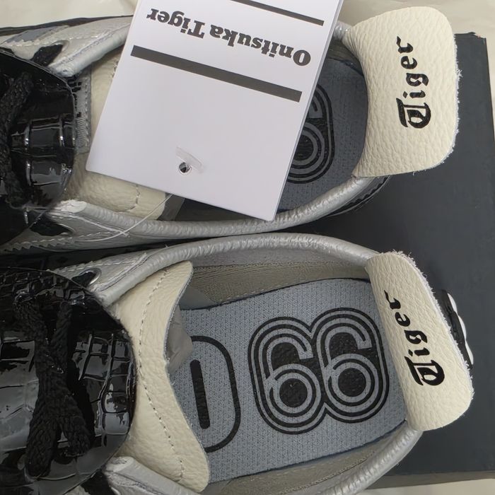 Onitsuka Tiger Mexico 66 damă – mărimea 36, argintiu - model deosebit